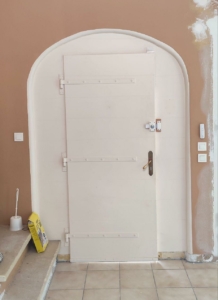 Ancienne porte d’entrée avant rénovation à Morlaàs