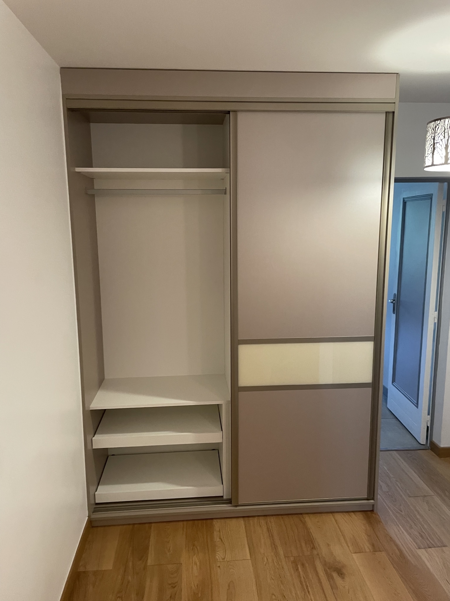 Façades trio ruban acier champagne décor laiton Anglet